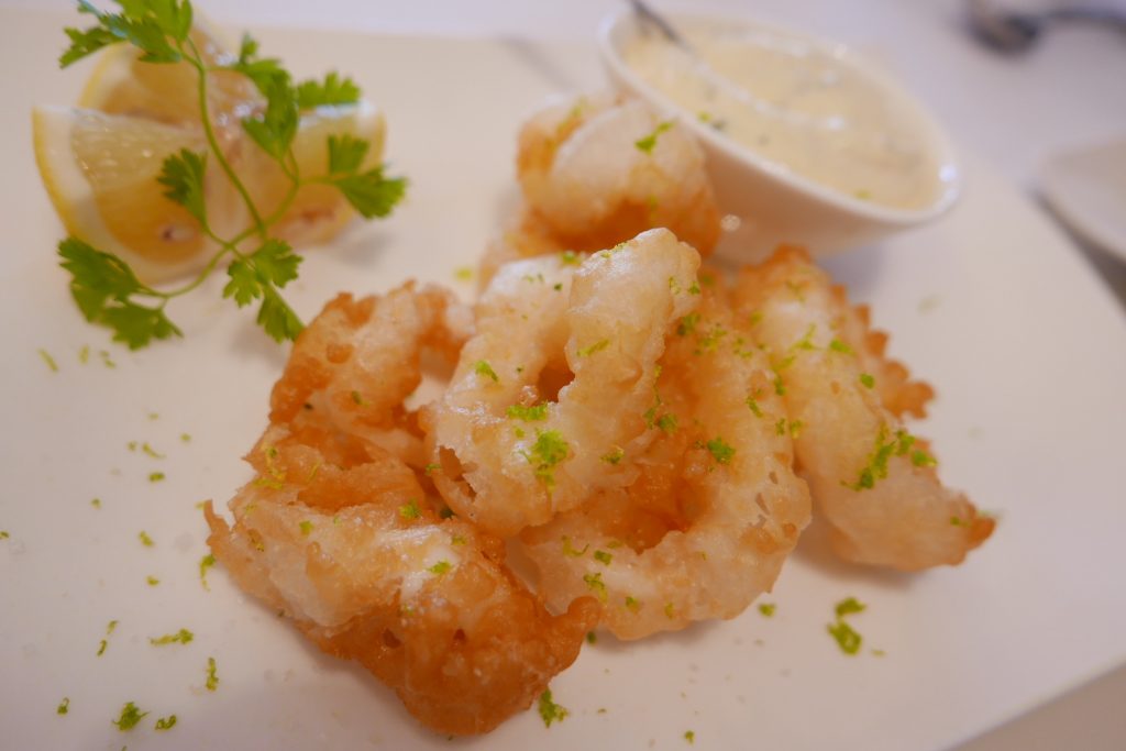 Calamars frits sauce fraîcheur © GP