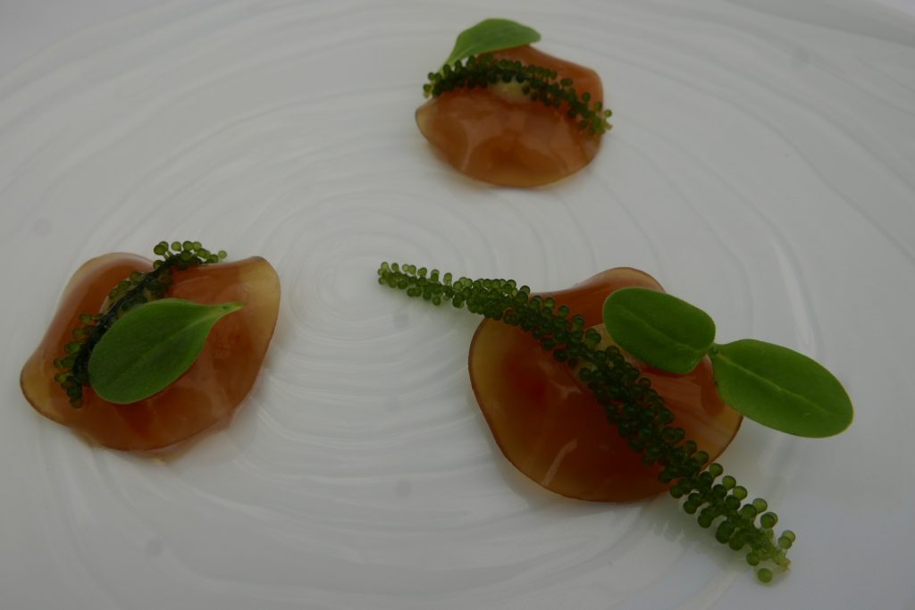 Langoustines en tartare au couteau avec son gel de carapace © GP
