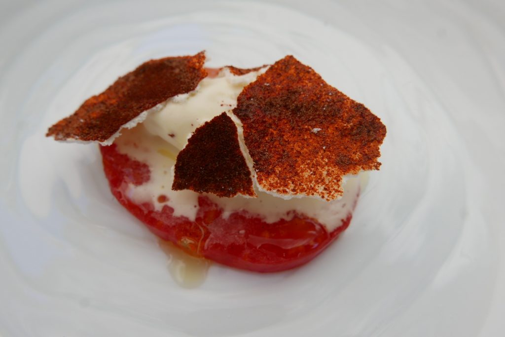 Tomate de Cogolin sucrée avec son sorbet à l'huile d'olive © GP