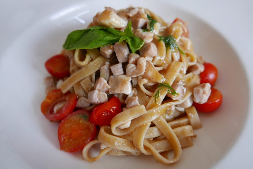 Tagliatelle au thon et lotte © GP