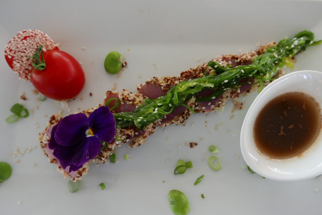 Tataki de thon au sésame © GP