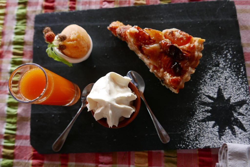 Tarte aux abricots © GP