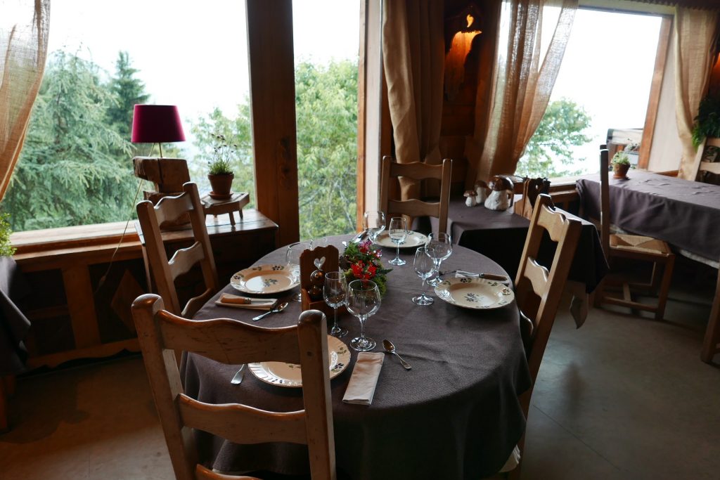 Une table © GP