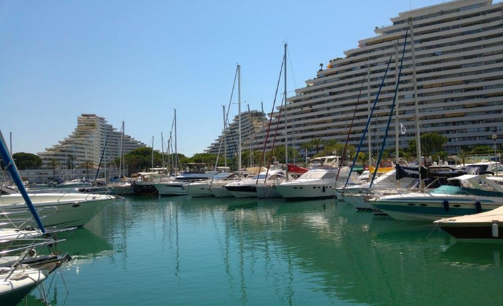 Marina Baie des Anges © AA