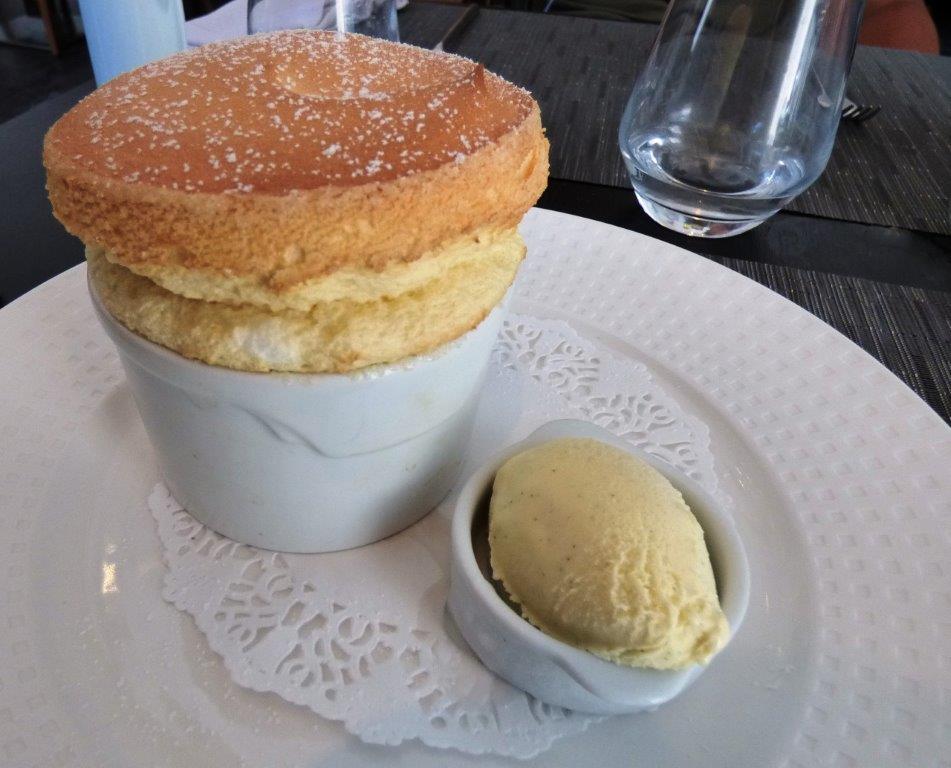 Soufflé au Grand Marnier © AA
