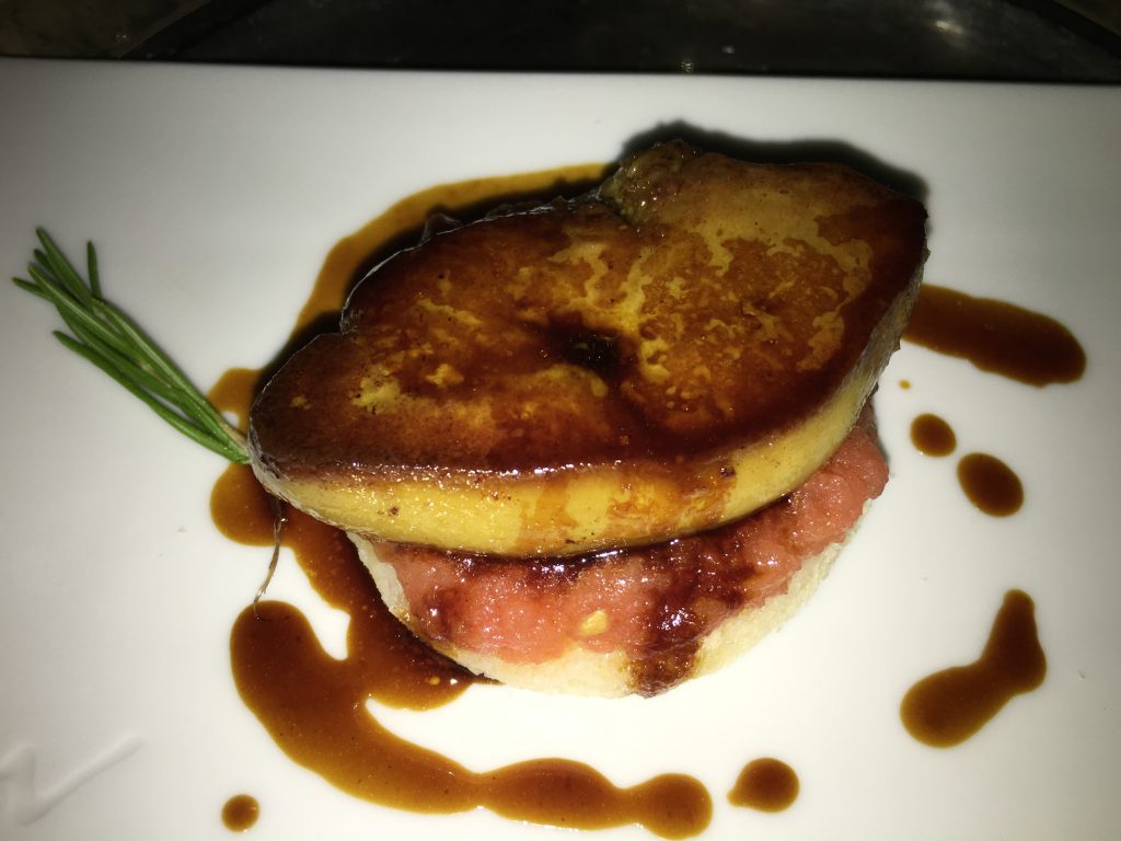 Foie gras chaud et pain tomaté © GP