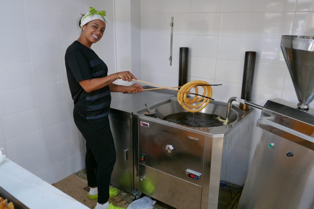 La confection des churros © GP
