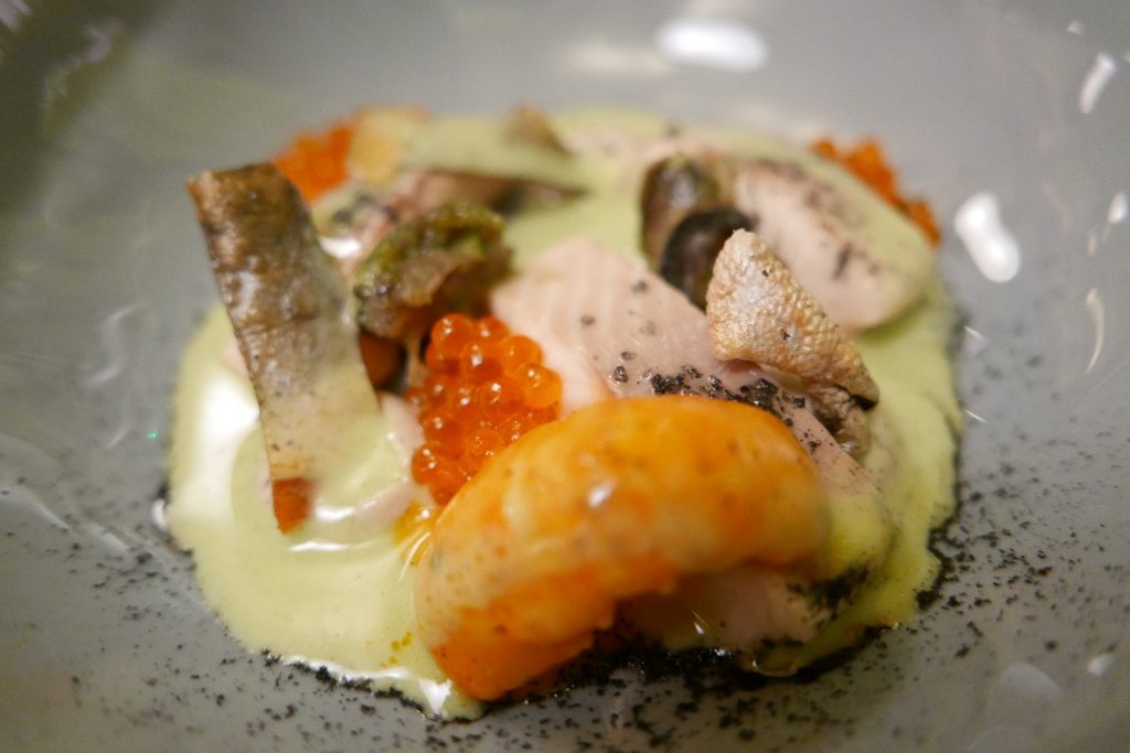 Omble chevalier, escargots, oeufs de truitte © GP