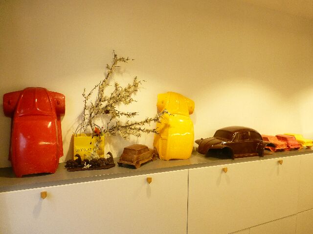 Voitures en chocolat © DC