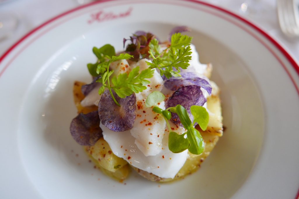 Morue et salade de pommes de terre mourtardée © GP