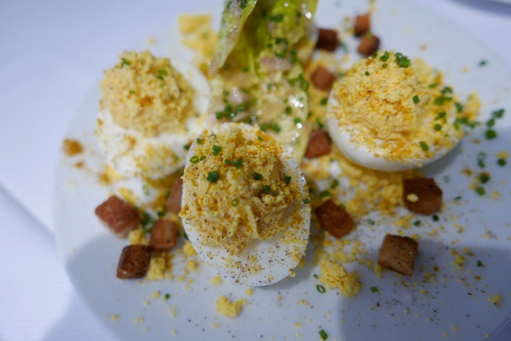 Oeuf Mimosa au curry © GP