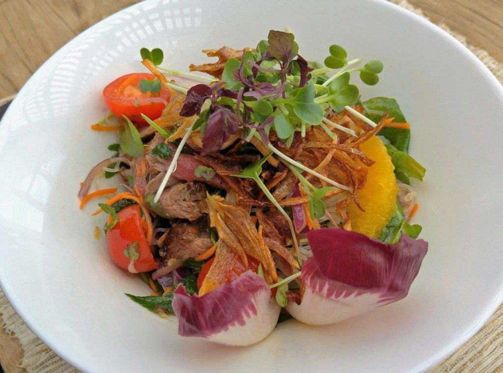 Salade de boeuf © AA