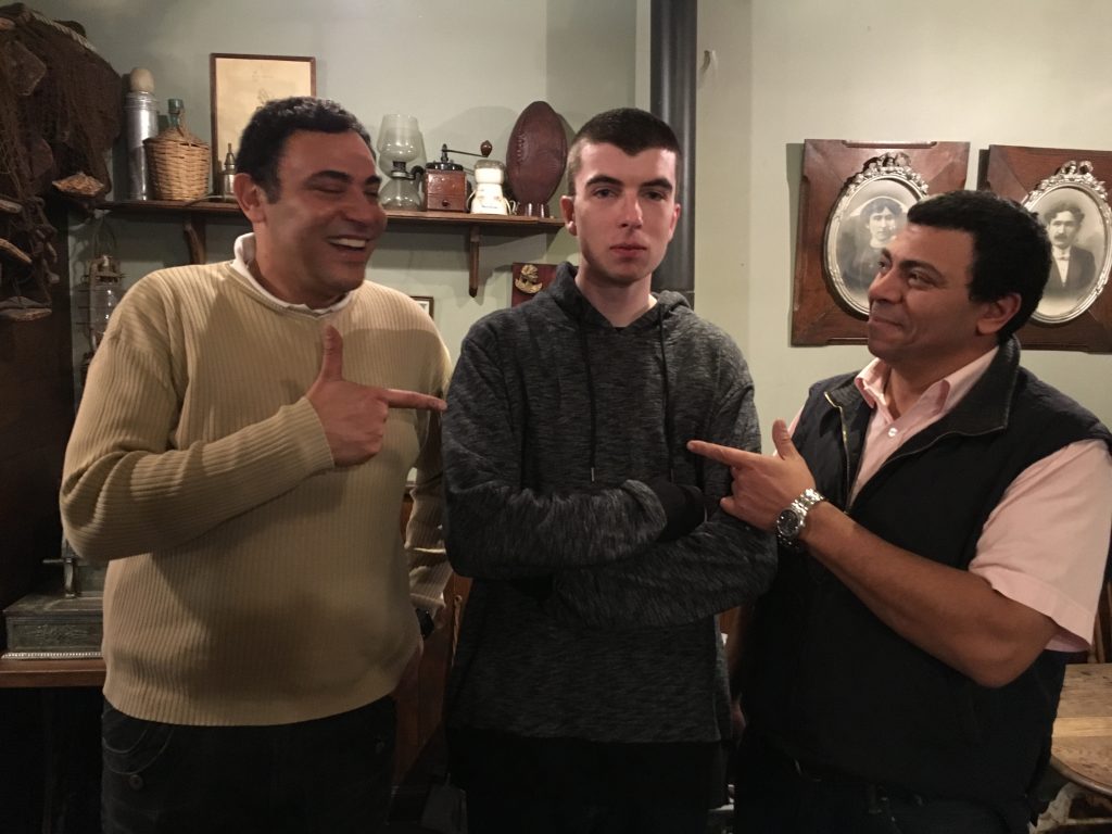 Rafik et Rami Zachari avec Jonathan Morel © GP
