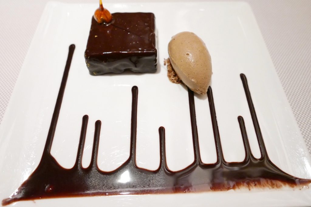 Dacquoise chocolat noisette © GP