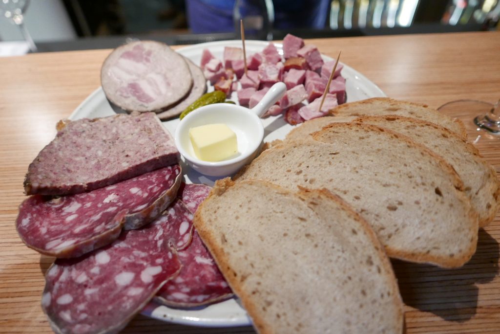 Assiette de la terre © GP