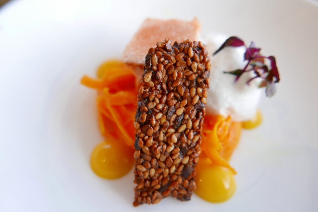 Saumon, galette de sésame, butternut © GP