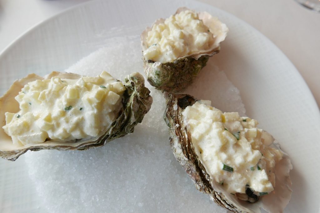 Huîtres et rillettes de rouget © GP