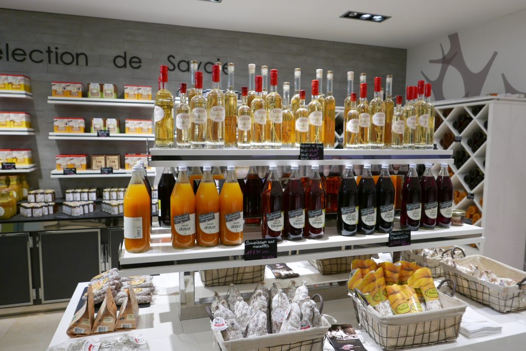 Liqueurs et eaux de vie © GP