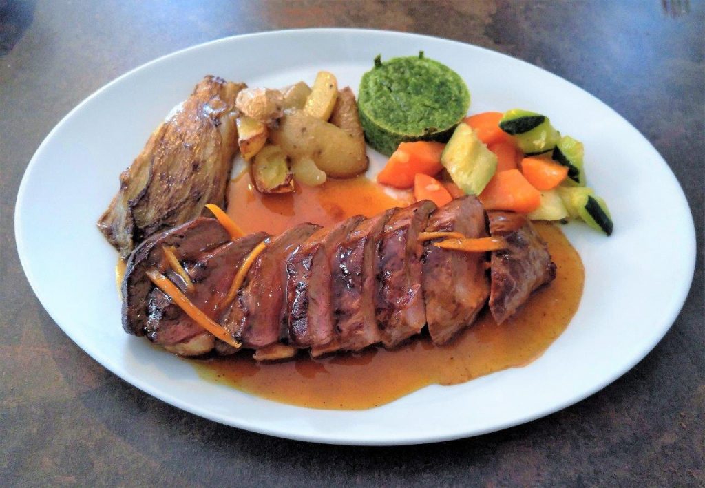 Cannes : la cantine objective de Christophe