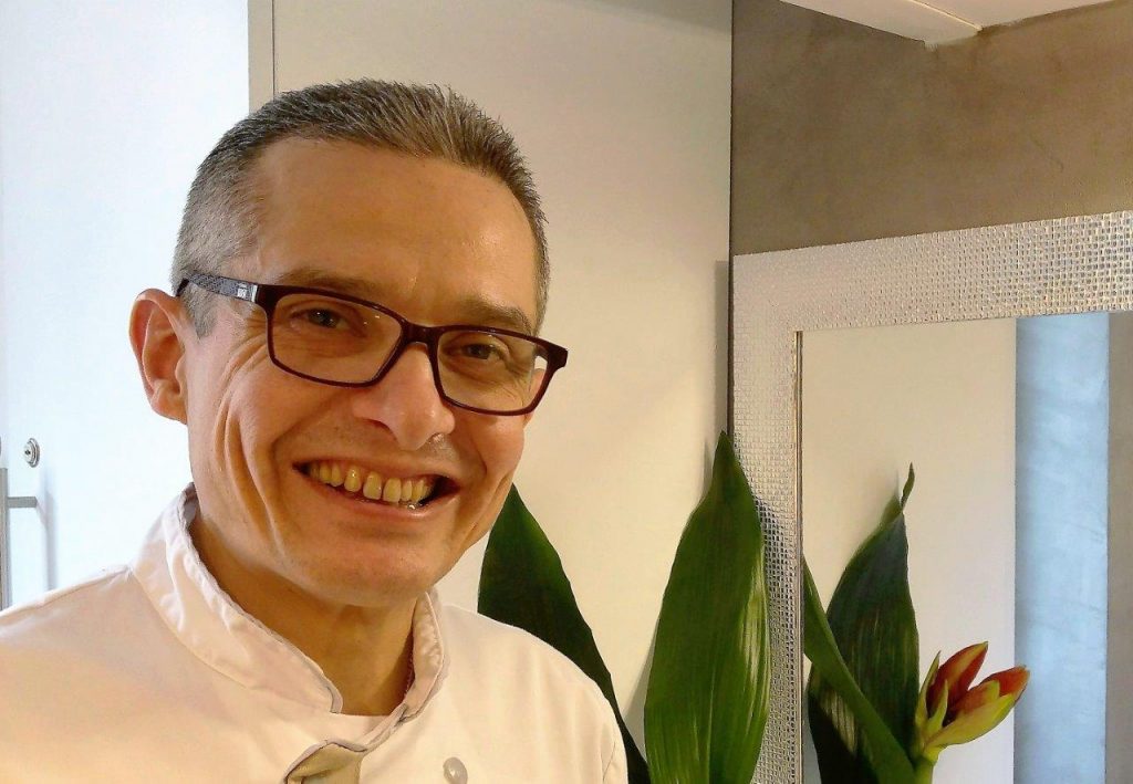 Les chuchotis du lundi: Michelin choisit le luxe, Piège empêché, Demorand et sa cave à manger, Wicart le retour, adieu à Kuroda, on a retrouvé Mebkhout, Geaam rue Lauriston, les Billau à Roubiau