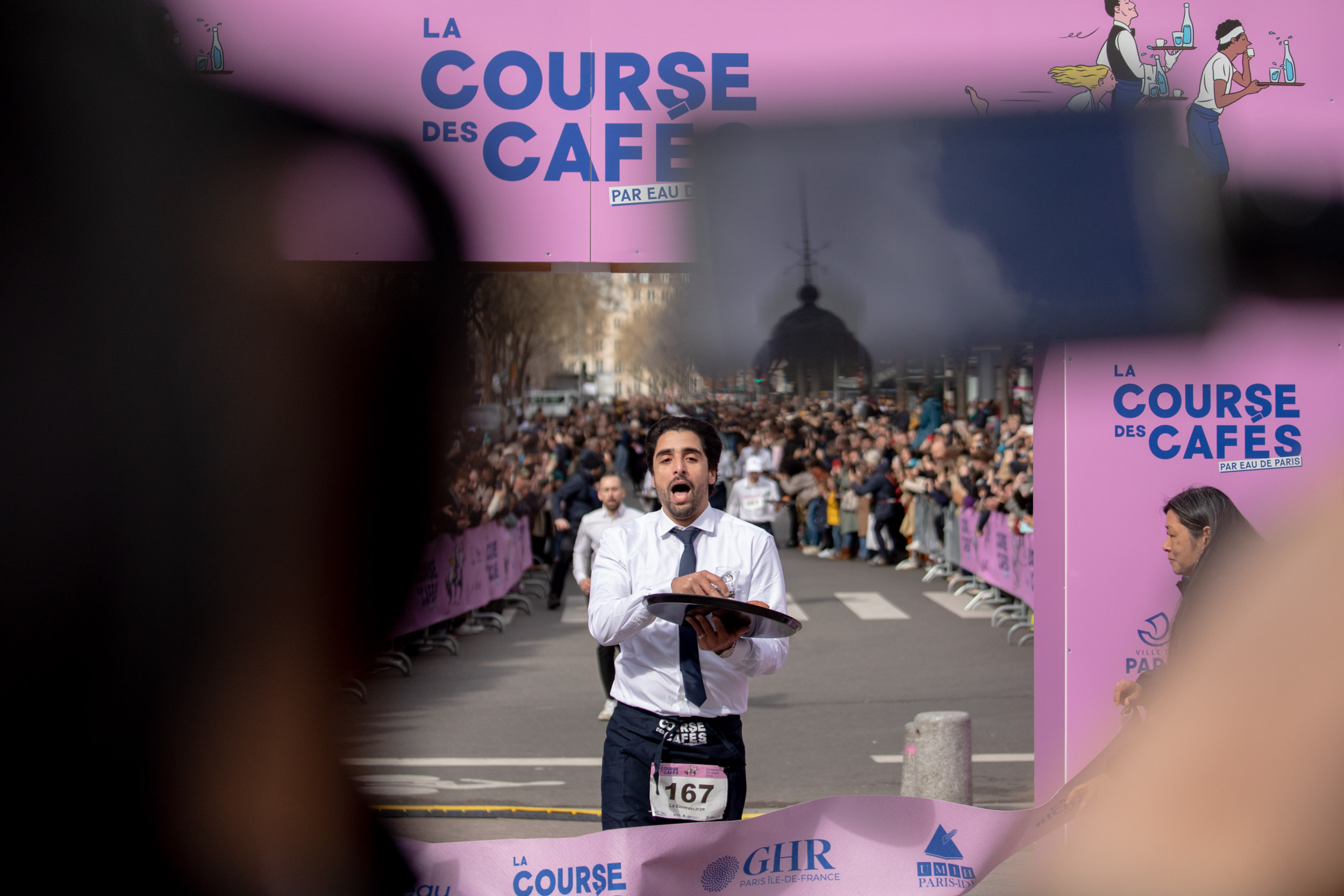 Arrivée de Samy Lamrous vainqueur de la Course des Cafés © DR