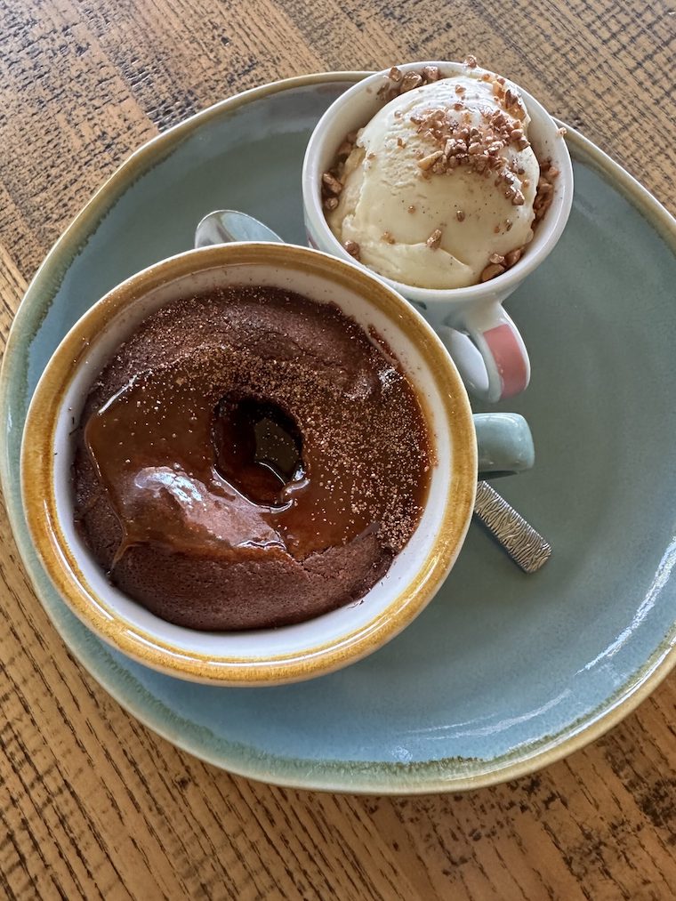 Fondant chocolat en tasse © GP