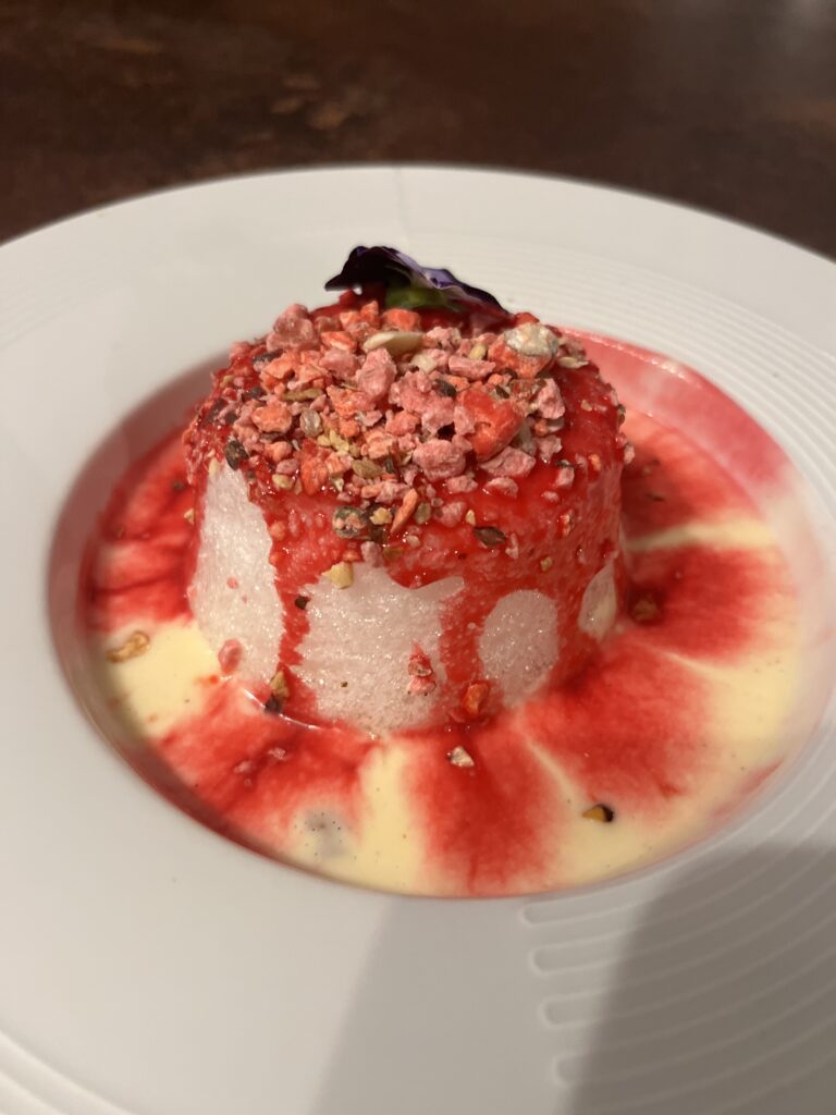 Ile flottante aux pralines rose © BB
