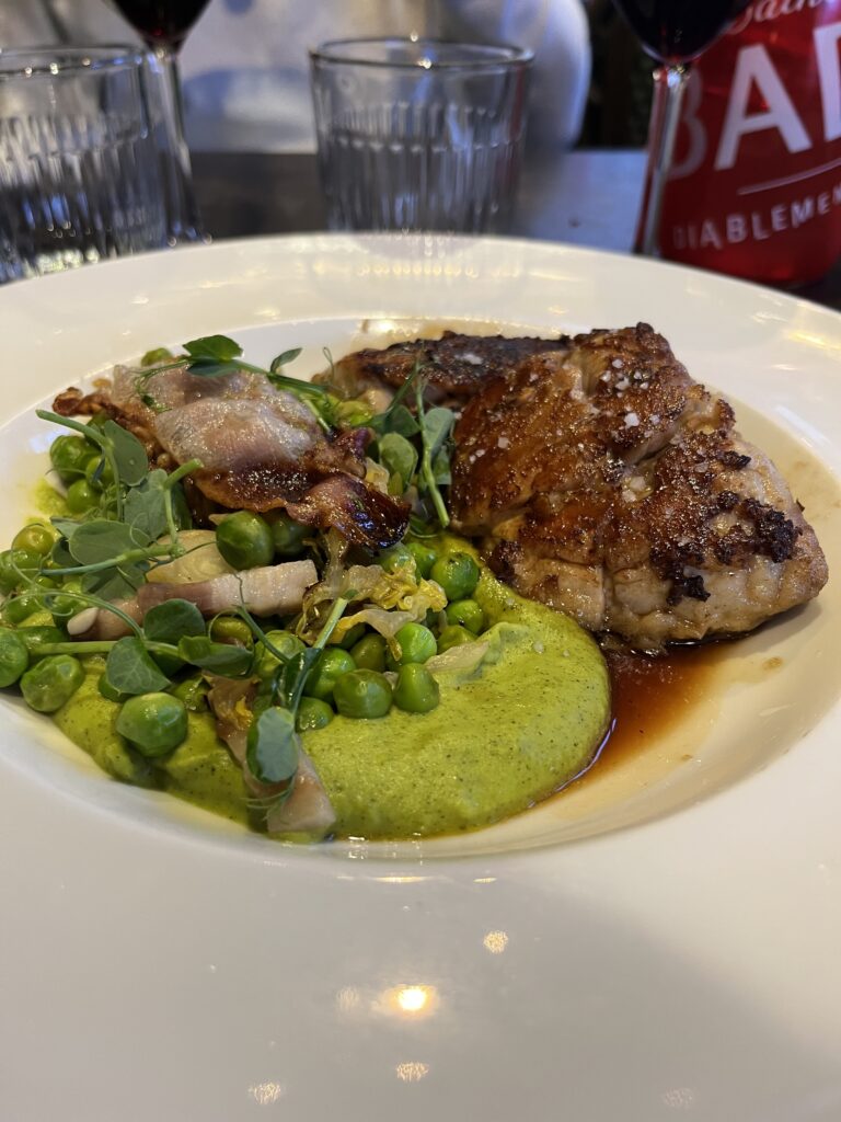 Ris de veau, petits pois, lard © BB