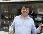 Carnac : lui, le vin et les autres
