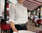 Bourg-en-Bresse :  Place Bernard, la tradition bressane en rouge et Blanc